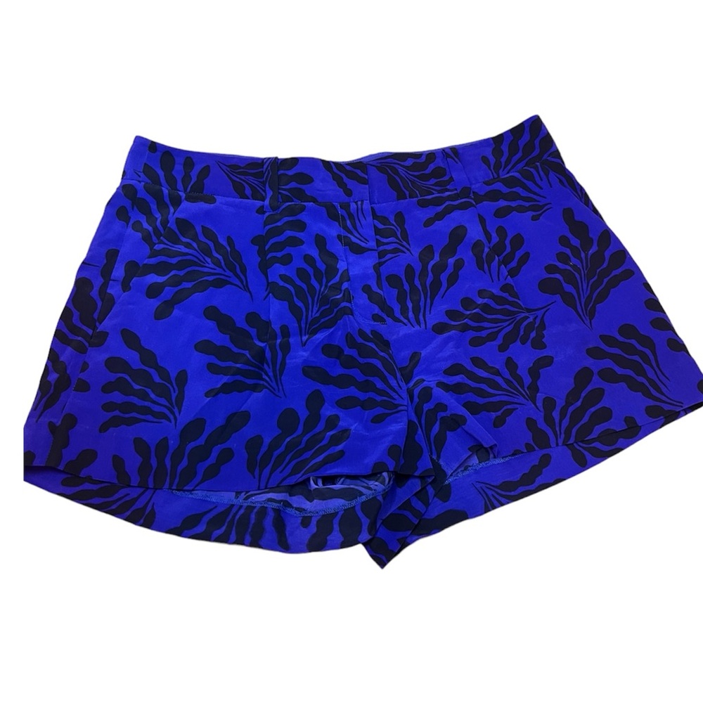 DIANE VON FURSTENBURG | blue and black silk shorts